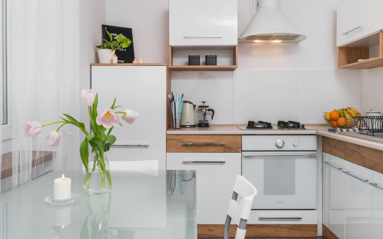 Sunshine Parkside Hideaway - 3 Bedroom - By Upstairs كراكوفيا المظهر الخارجي الصورة