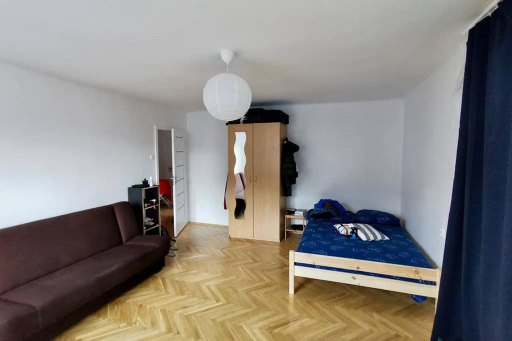 Sunshine Parkside Hideaway - 3 Bedroom - By Upstairs كراكوفيا المظهر الخارجي الصورة